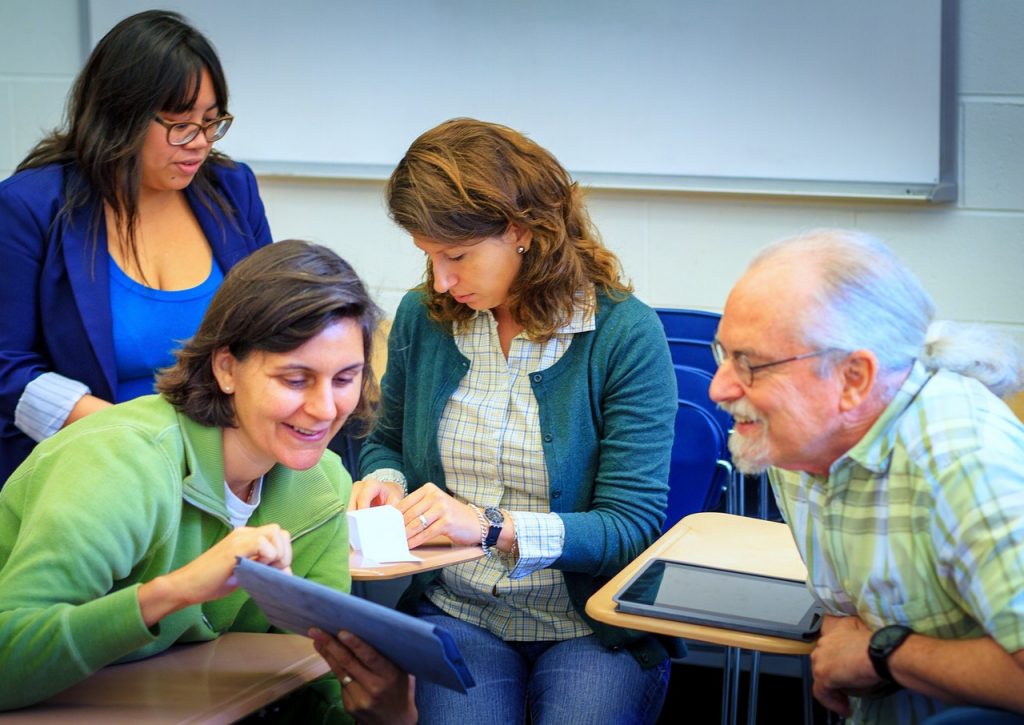 faculty, workshop, professional training-979902.jpg